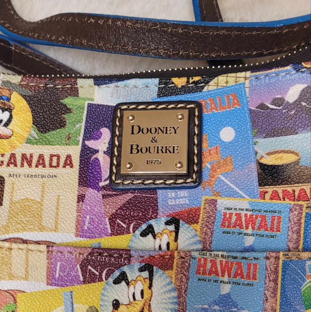 Dooney & Bourke Disney Epcot Food and Wine Festival 2016 Bag - Picture 3 of 9